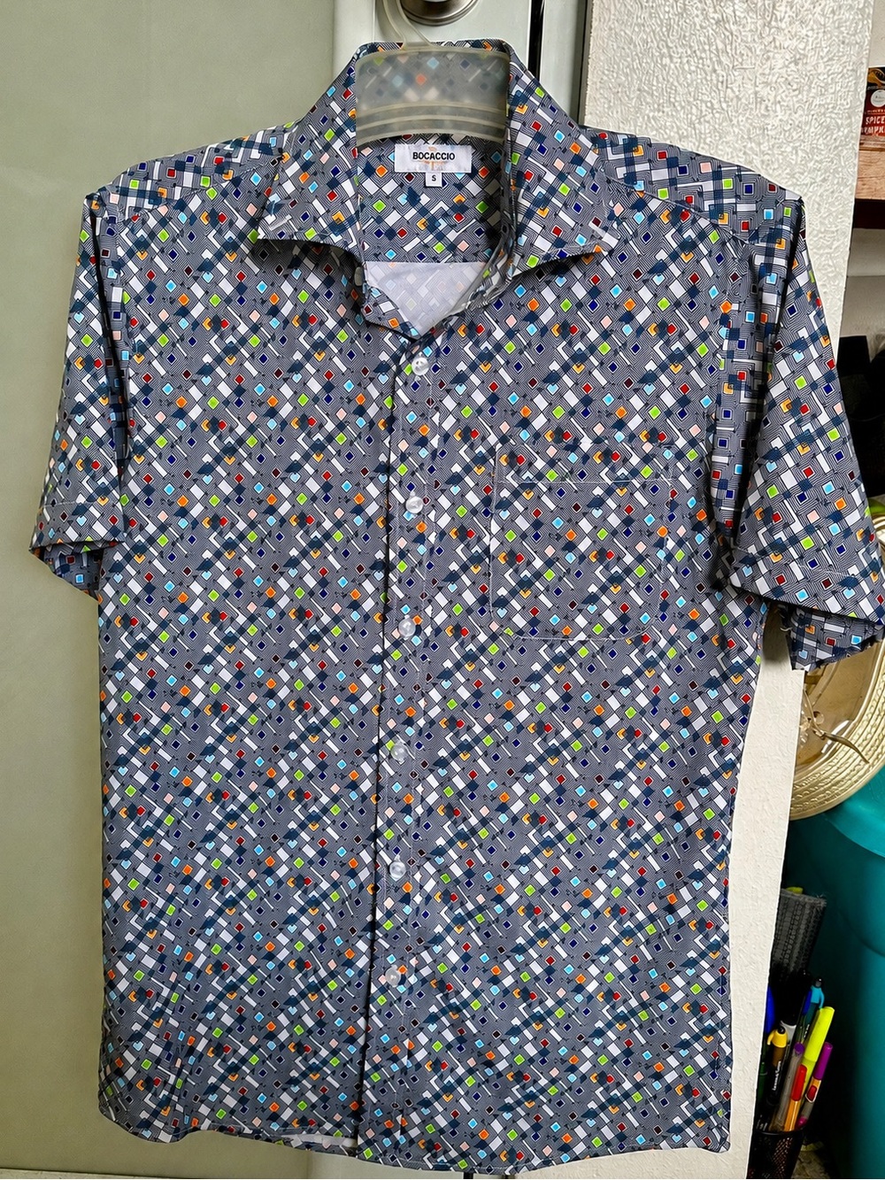 Men's Short-Sleeve Geometric Button-Up Shirt - Gray with Multicolor Dots